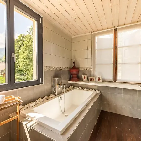 Cosy Spirit-proche Plage, Piste Cyclable Et Centre Village, 3ch 3 Sdb- Exclusivite Lla Selections By Location Annecy